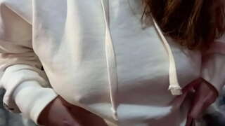 Ετεροθαλής αδελφή παίρνει οργασμούς ενώ με γαμάει