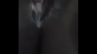 Bbw brinca com a buceta