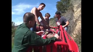 Бадӟым сьӧд мыдланьтыса шлюшка сиська Старра Келли тыро, соос ваньзы бышкамын ке, со шайтанлы пияш ньыль пысы похотливый